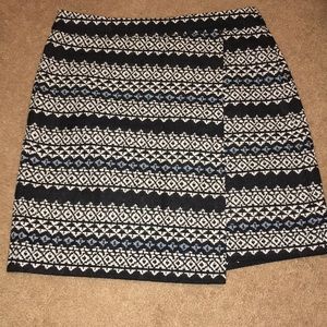 Patterned skirt